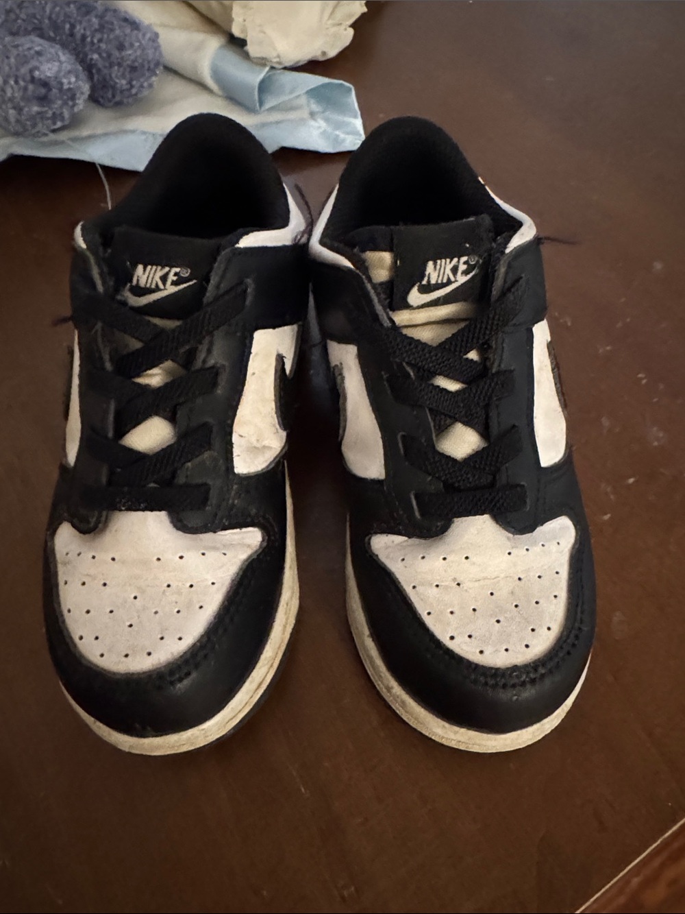 Nike Kids Black and White Low-Top Sneakers
